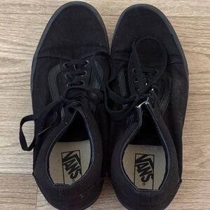 Vans Men's Classic Black Sneakers
